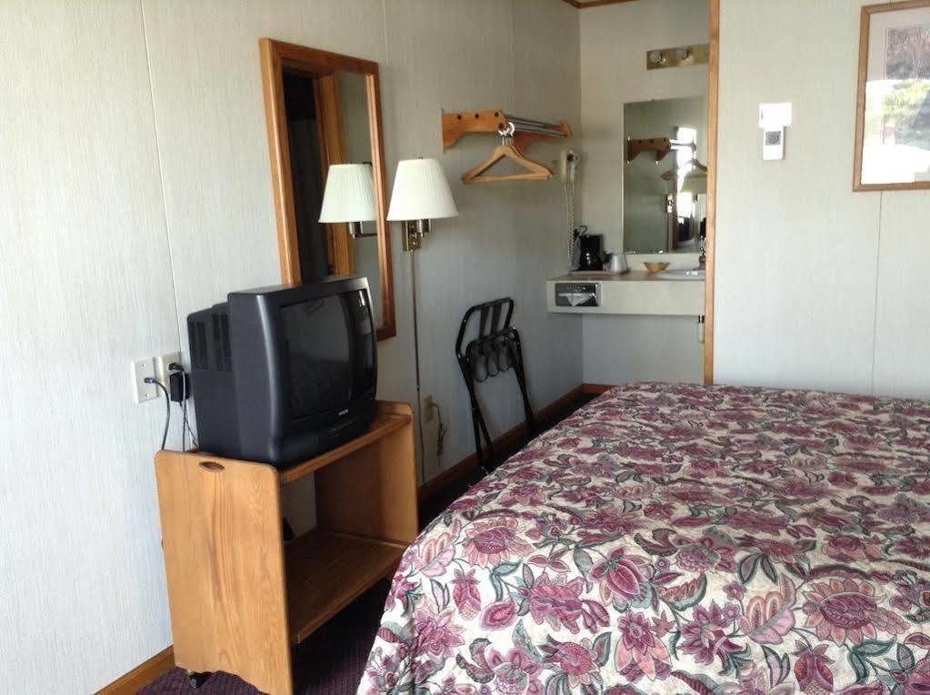 Lighthouse View Motel Mackinaw City Zewnętrze zdjęcie